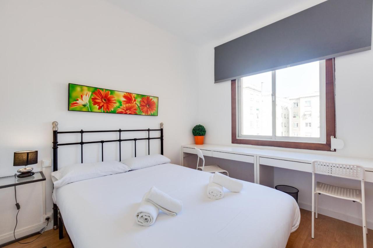 Sagrada Familia Lepant Apartman Barcelona Kültér fotó